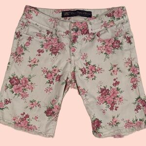 Vintage 2009 floral twee shorts, size 24 size US 0